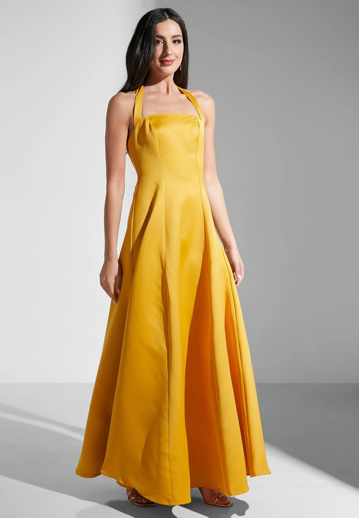 Halter Neck Tiered Dress 4 Halter Neck Tiered Dress - Image 4