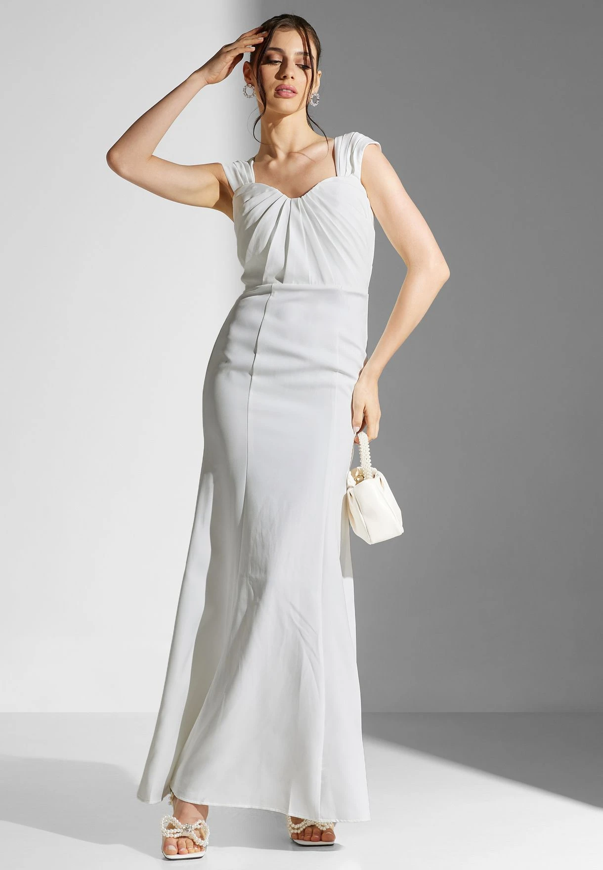 Sweetheart Neck Bridal Dress 4 Sweetheart Neck Bridal Dress - Image 4