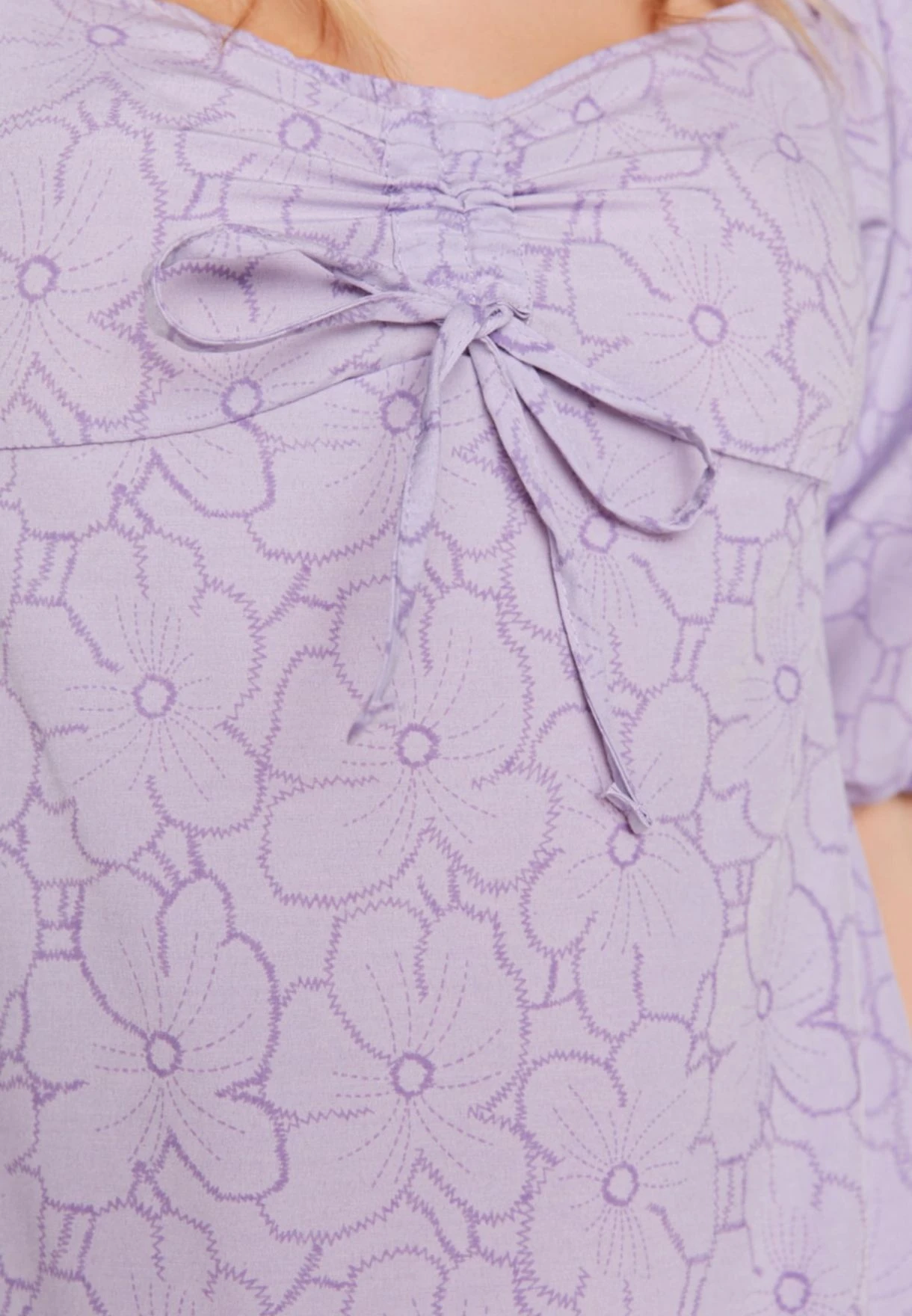 Trendyol Balloon Sleeve Ruffle Hem Dress 4 Trendyol Balloon Sleeve Ruffle Hem Dress - Image 4