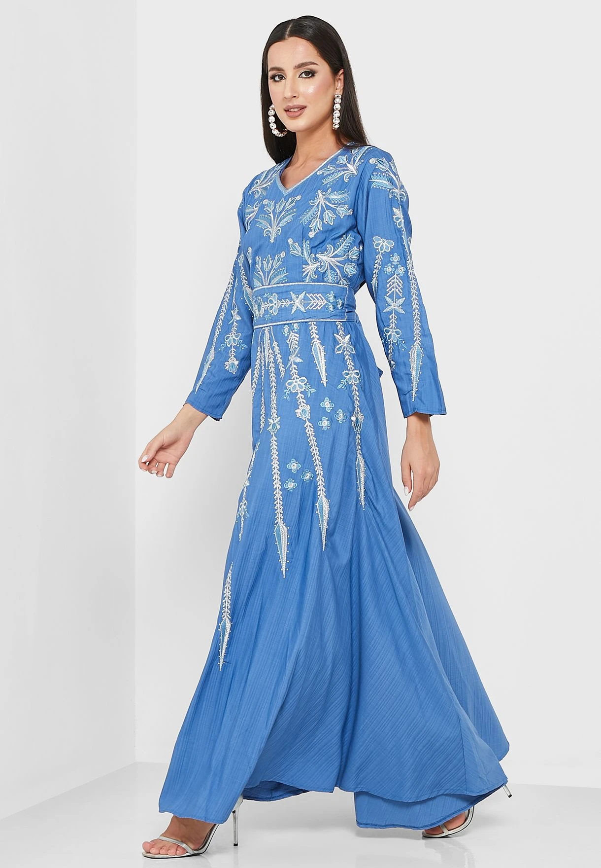 Printed V-Neck Dress 4 Printed V-Neck Dress - Image 4