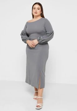 Round Neck Slit Dress -Silk Bloom Dresses Store 4 zoom desktop 820