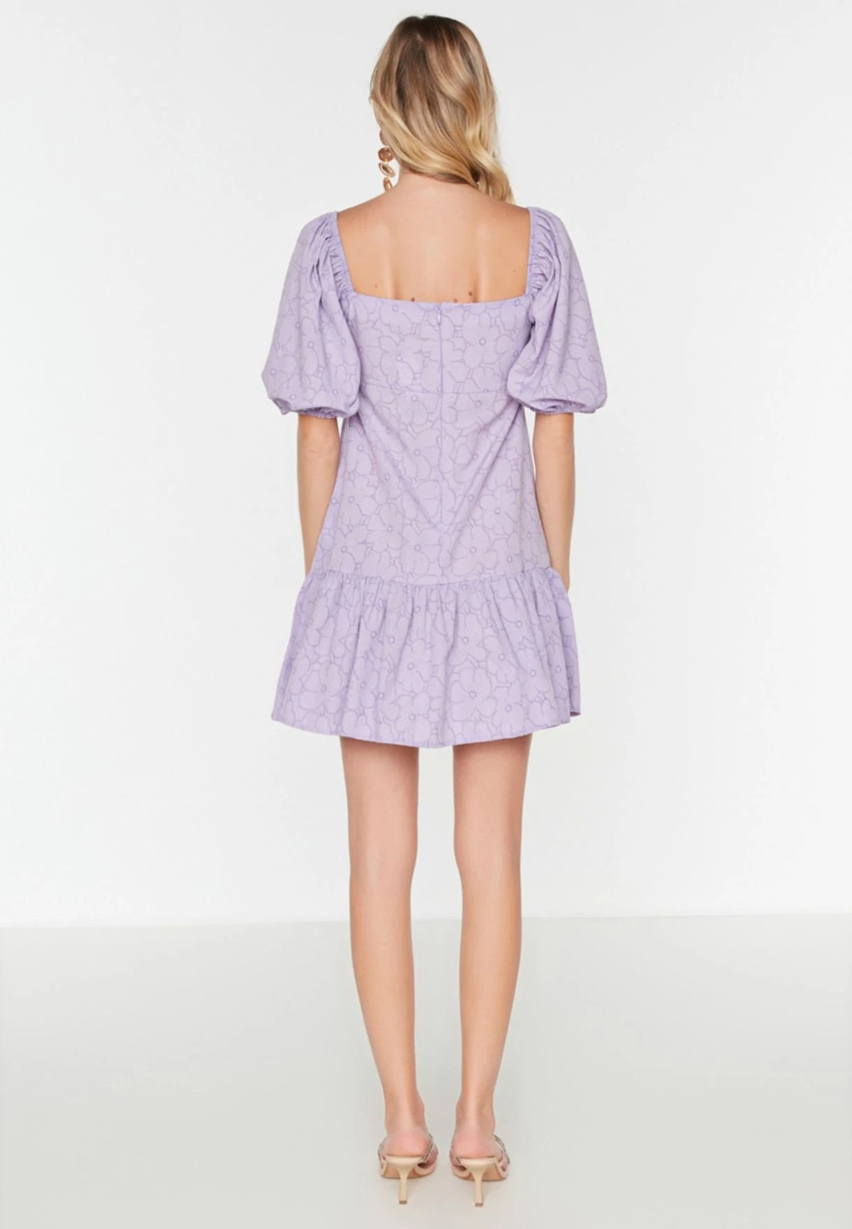 Trendyol Balloon Sleeve Ruffle Hem Dress 5 Trendyol Balloon Sleeve Ruffle Hem Dress - Image 5