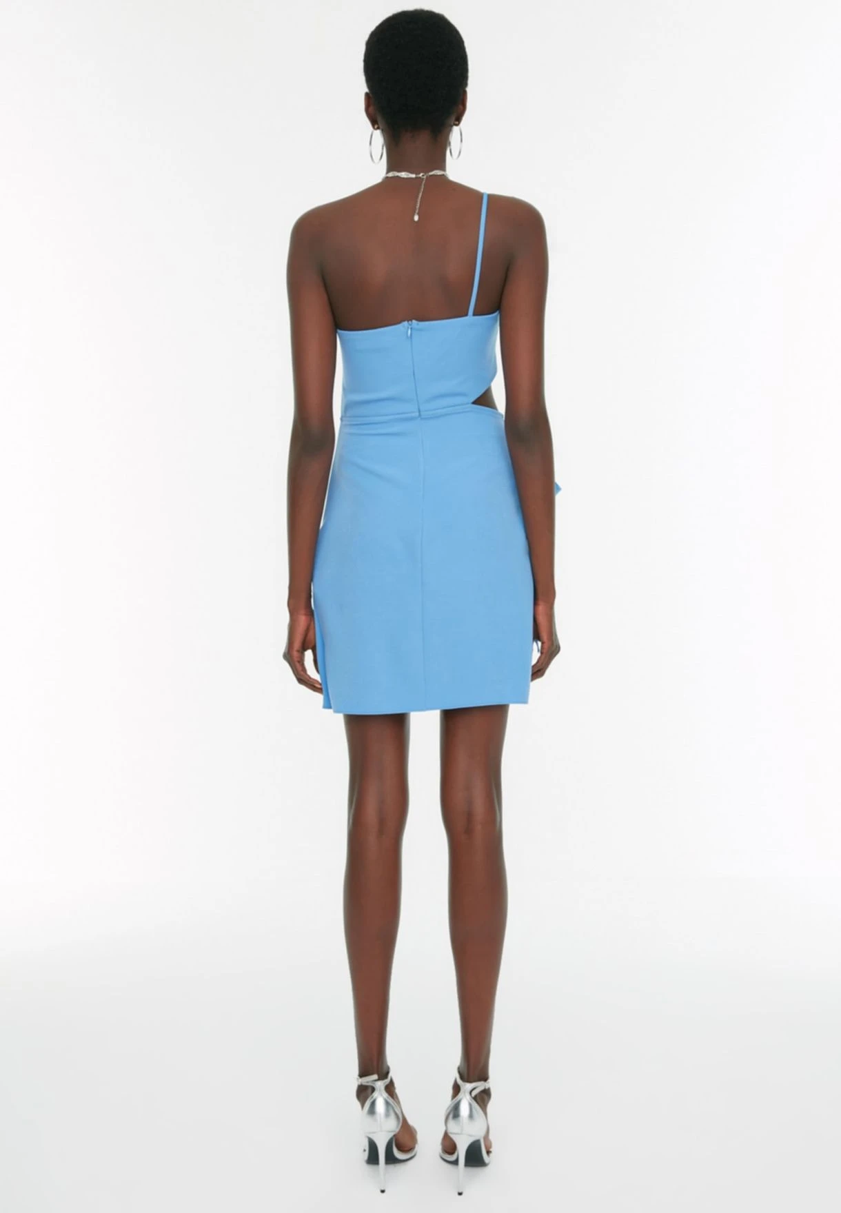 Trendyol One Shoulder Strappy Tie Detail Dress 5 Trendyol One Shoulder Strappy Tie Detail Dress - Image 5