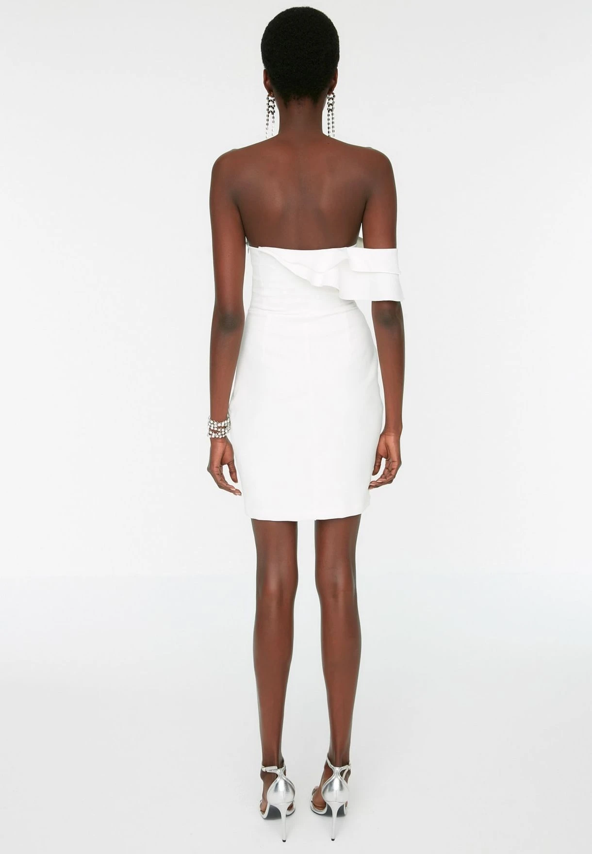 Trendyol One Shoulder Slit Hem Ruffle Detail Dress 5 Trendyol One Shoulder Slit Hem Ruffle Detail Dress - Image 5