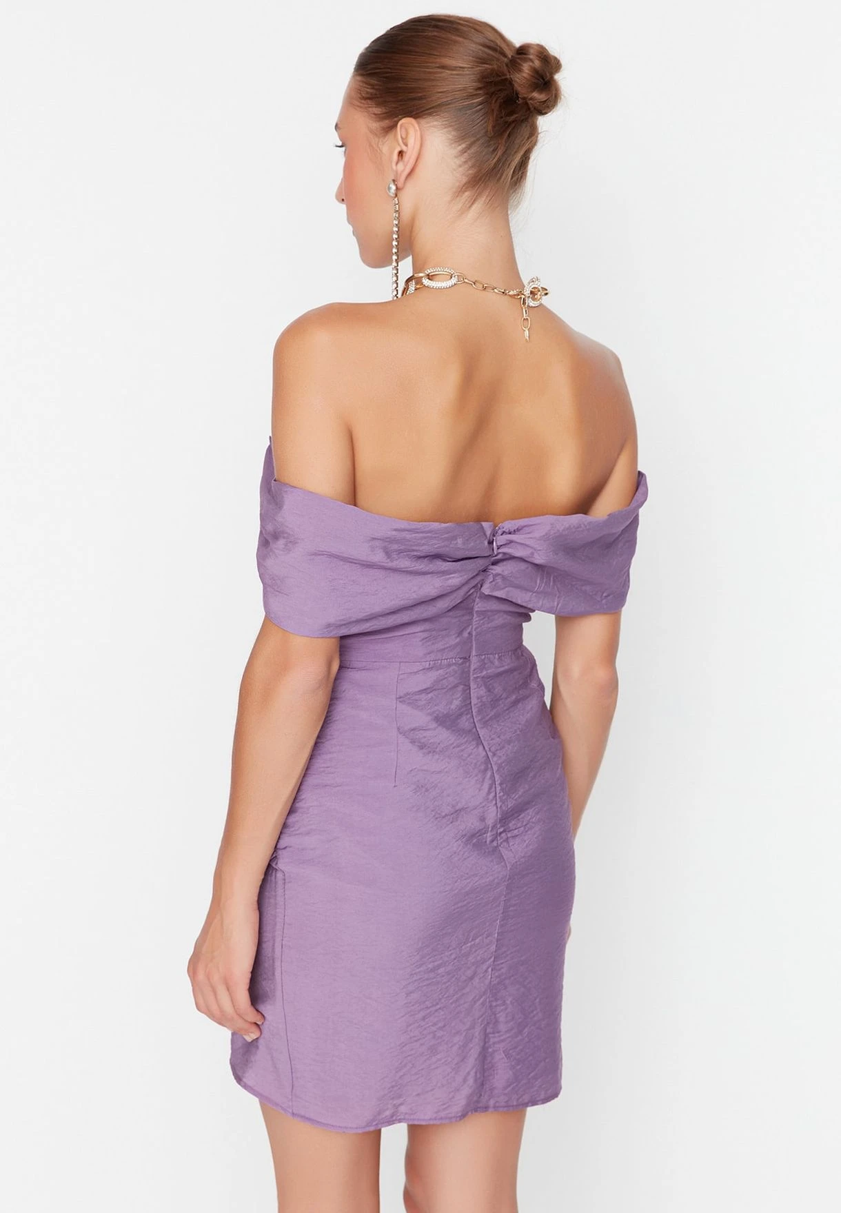 Trendyol Bardot Asymmetric Hem Ruffle Dress 5 Trendyol Bardot Asymmetric Hem Ruffle Dress - Image 5