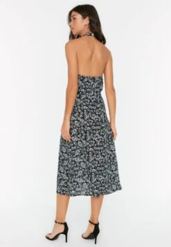 Trendyol Halter Neck Floral Print Dress 9 Trendyol Halter Neck Floral Print Dress -Silk Bloom Dresses Store 5 zoom desktop 205