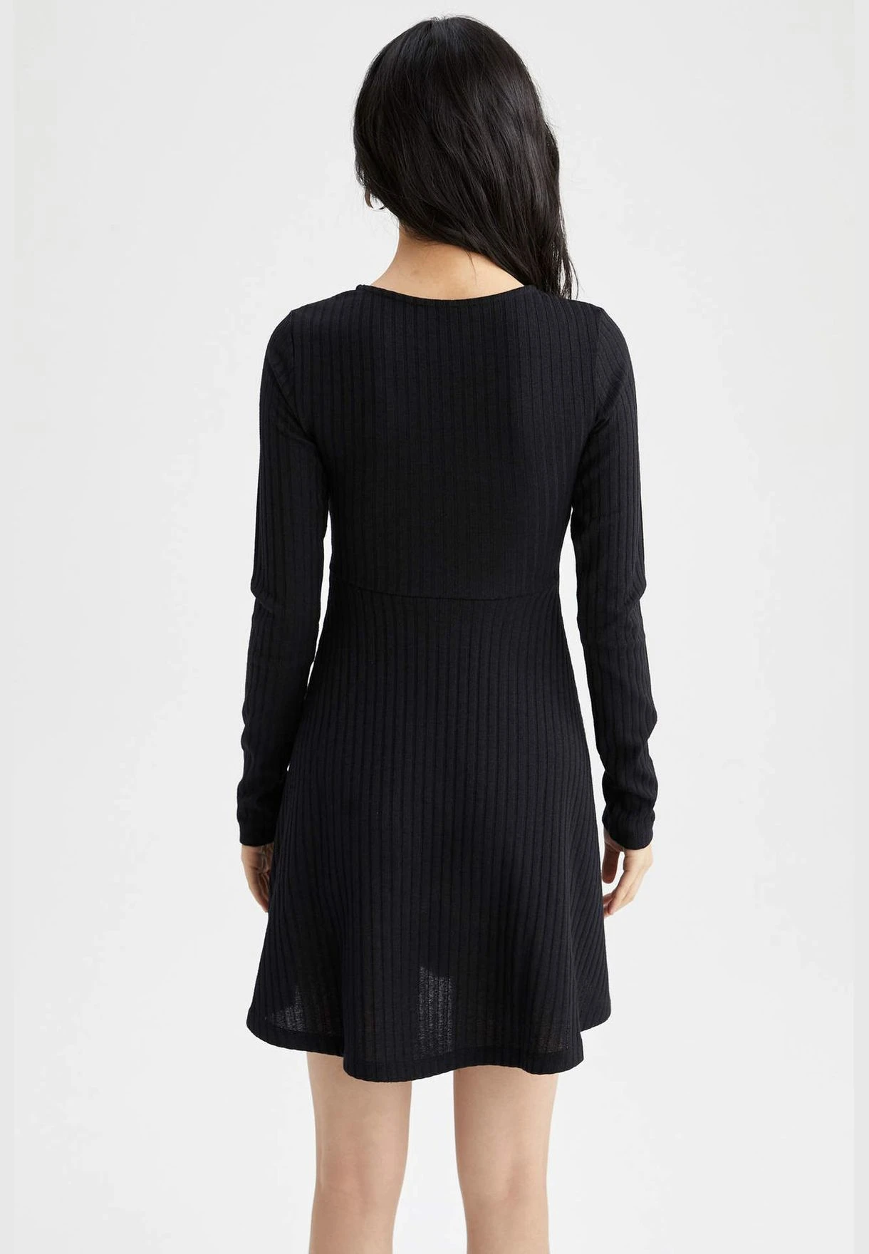 DeFacto A Cut Long Sleeve Cable Knit Mini Dress 5 DeFacto A Cut Long Sleeve Cable Knit Mini Dress - Image 5