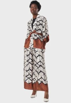 Graphic Print Kimono -Silk Bloom Dresses Store 5 zoom desktop 235