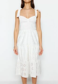 Trendyol Embroidered Dress -Silk Bloom Dresses Store 5 zoom desktop 25