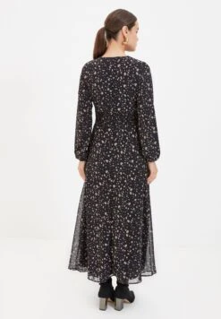 Trendyol Roun Neck Printed Dress 9 Trendyol Roun Neck Printed Dress -Silk Bloom Dresses Store 5 zoom desktop 295