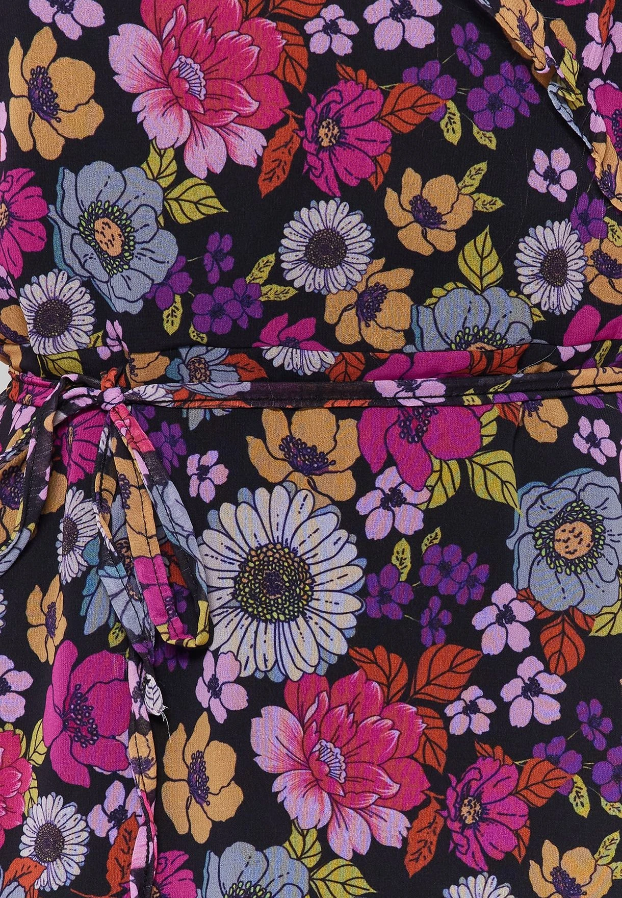 Trendyol Strappy Floral Print Dress 5 Trendyol Strappy Floral Print Dress - Image 5