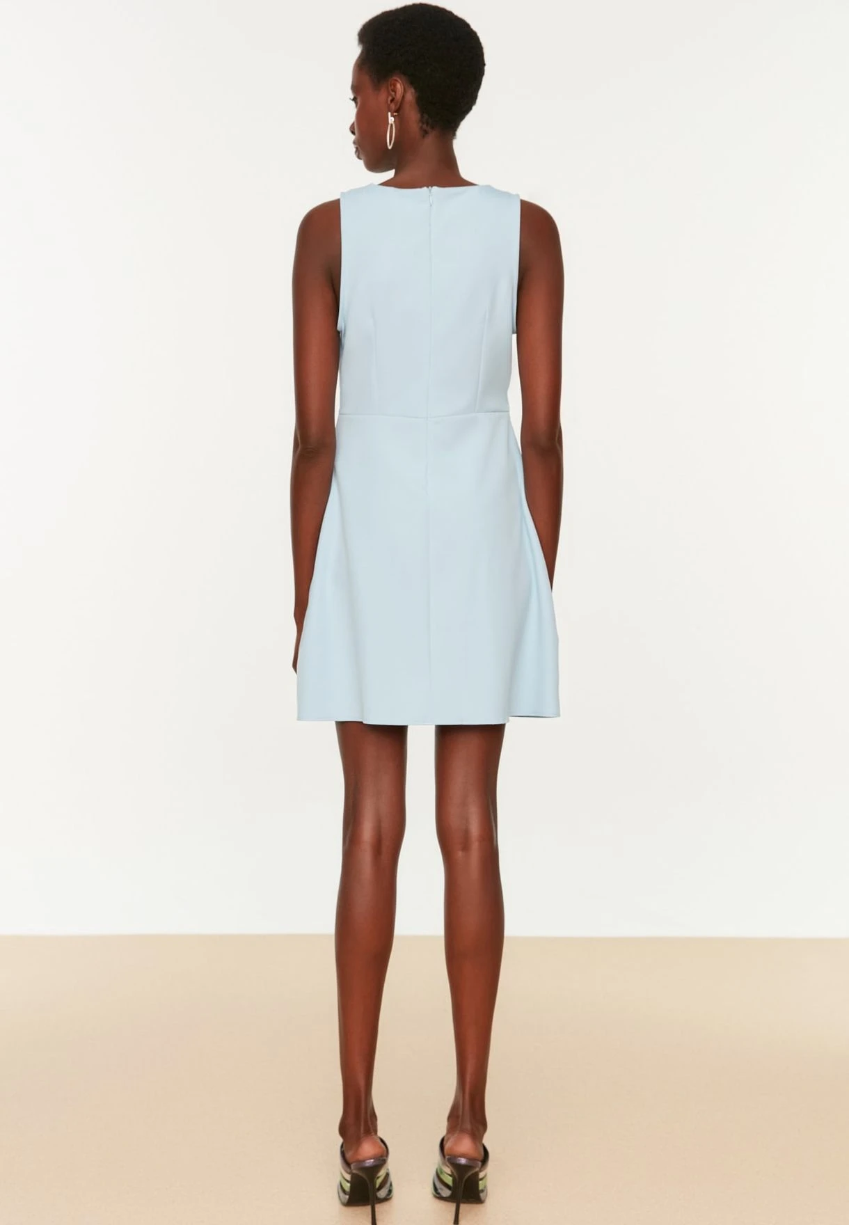 Trendyol Knitted Cut Out Detail Dress 5 Trendyol Knitted Cut Out Detail Dress - Image 5