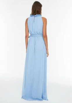 Trendyol Halter Neck Ruffle Detail Dress 9 Trendyol Halter Neck Ruffle Detail Dress -Silk Bloom Dresses Store 5 zoom desktop 418