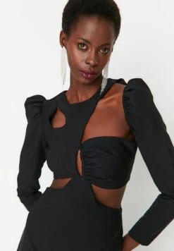 Trendyol Cut Out Detail Puff Sleeve Dress -Silk Bloom Dresses Store 5 zoom desktop 79