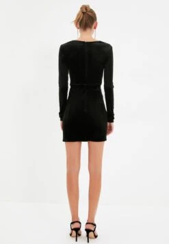 Trendyol V-Neck Pleat Detail Bodycon Dress -Silk Bloom Dresses Store 5 zoom desktop 94