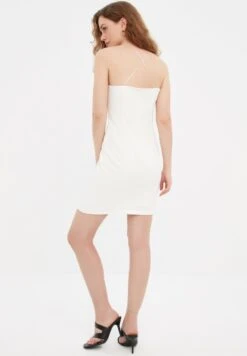 Trendyol Slit Hem Strappy Dress -Silk Bloom Dresses Store 6 zoom desktop 16