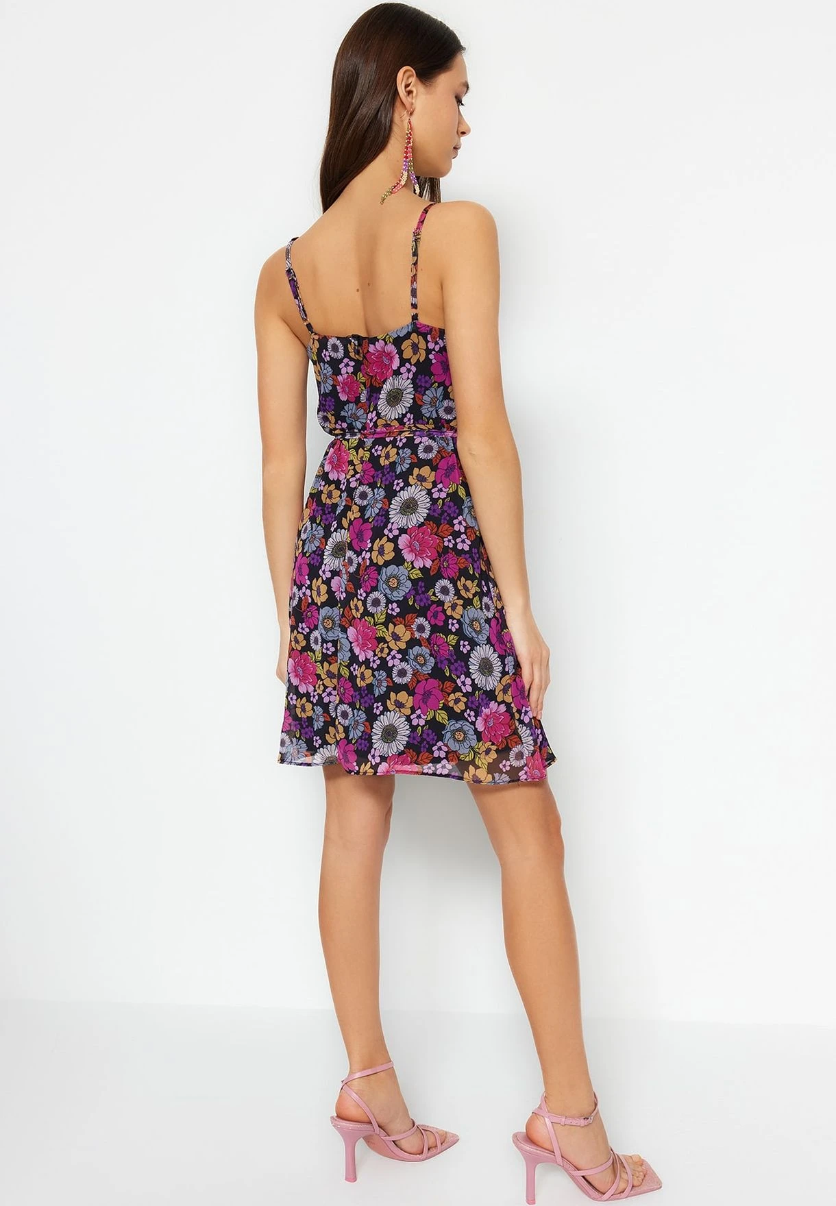Trendyol Strappy Floral Print Dress 6 Trendyol Strappy Floral Print Dress - Image 6