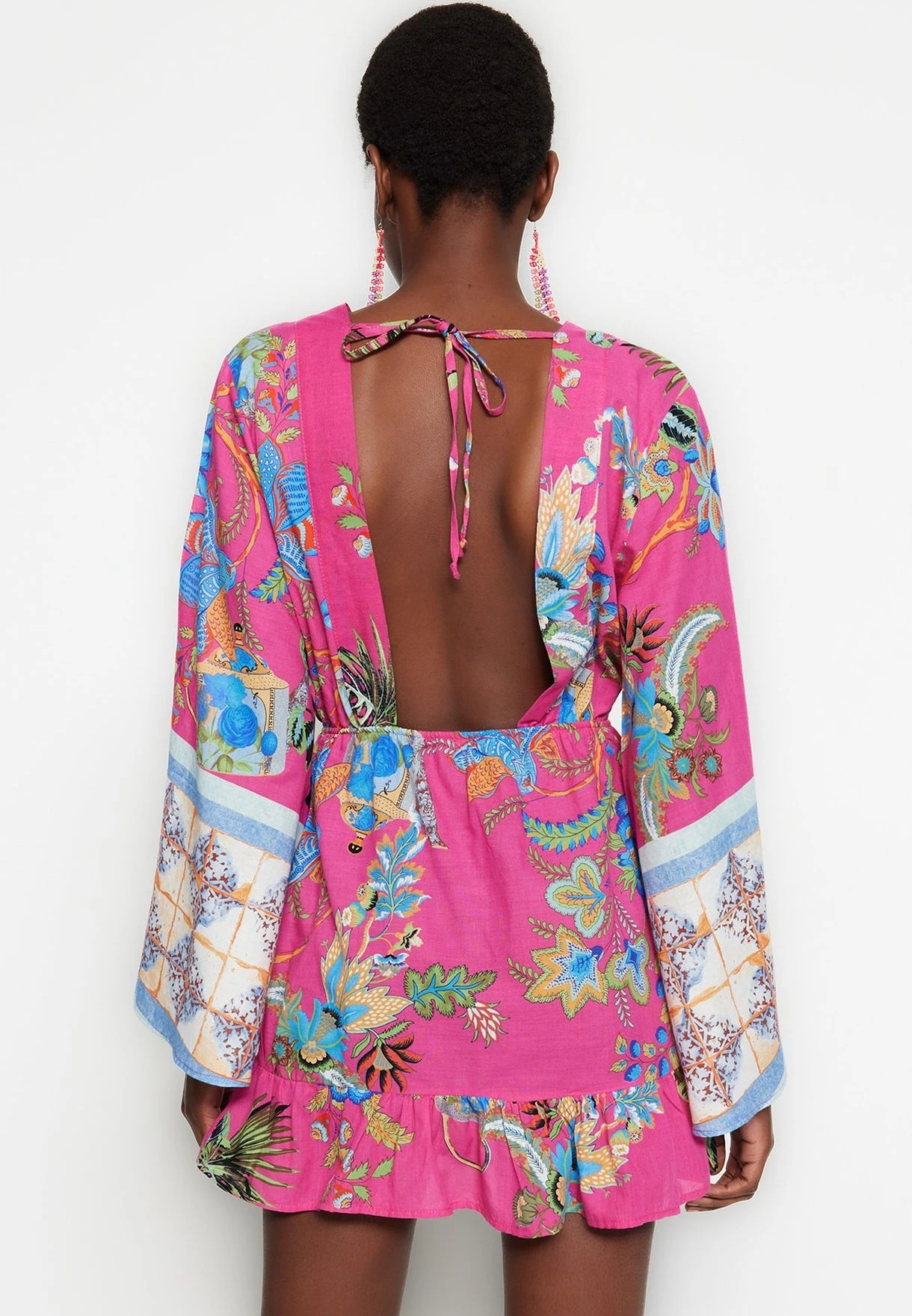 Trendyol Floral Print Ruffle Beach Dress 7 Trendyol Floral Print Ruffle Beach Dress - Image 7