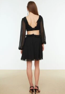 Trendyol Pleated Cut Out Detail Dress -Silk Bloom Dresses Store 7 zoom desktop 23