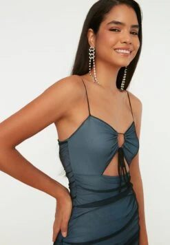 Trendyol Strappy Tulle Cut Out Detail Dress -Silk Bloom Dresses Store 8 zoom desktop 22