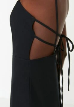 Trendyol Side Split Strappy Square Neck Dress -Silk Bloom Dresses Store 9 zoom desktop 35